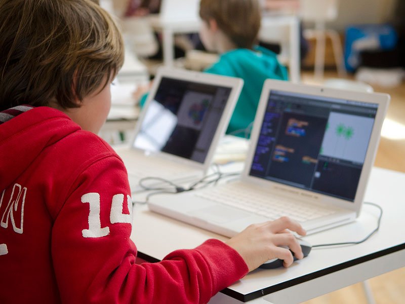 Digital: Jr., Sr., HIGH SCHOOL CPR Courses